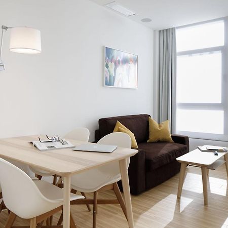Mush Room Apartamentos Севілья Екстер'єр фото