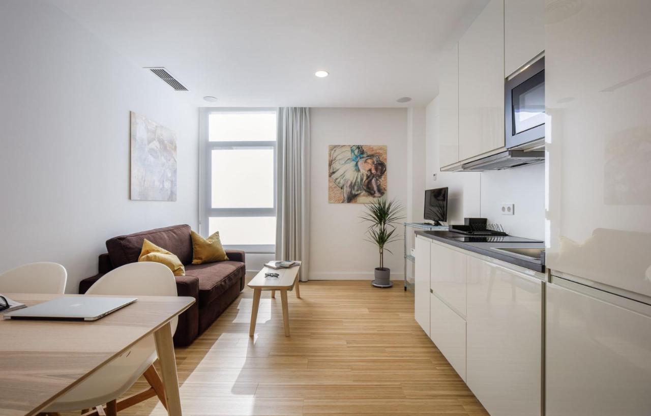 Mush Room Apartamentos Севілья Екстер'єр фото