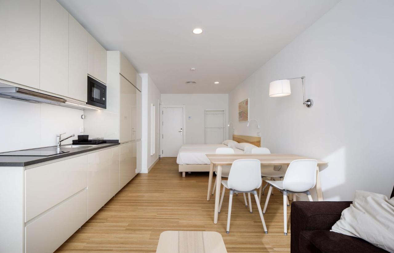 Mush Room Apartamentos Севілья Екстер'єр фото