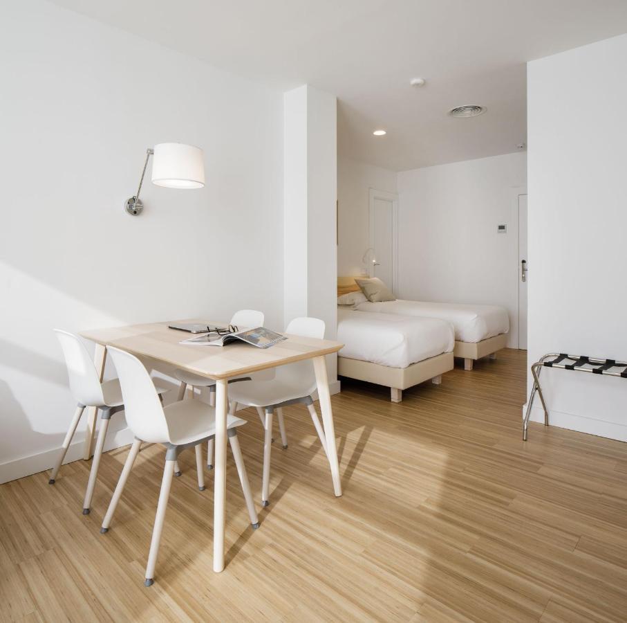 Mush Room Apartamentos Севілья Екстер'єр фото